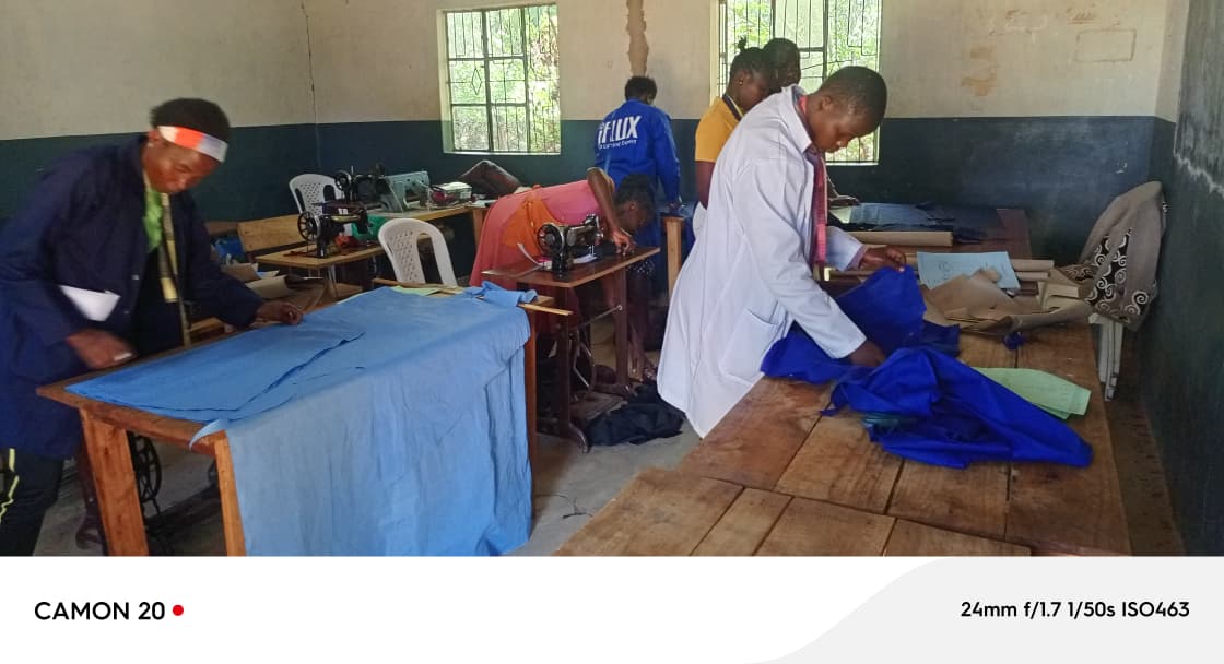 Fashion Design & Garment Making